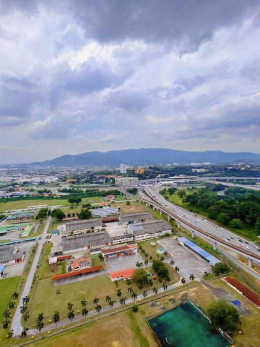 Heritage Studio With Balcony D'Sara, Direct Mrt Kampung Selamat, Near Thomson And Sungai Buloh Hospital Shah Alam Buitenkant foto